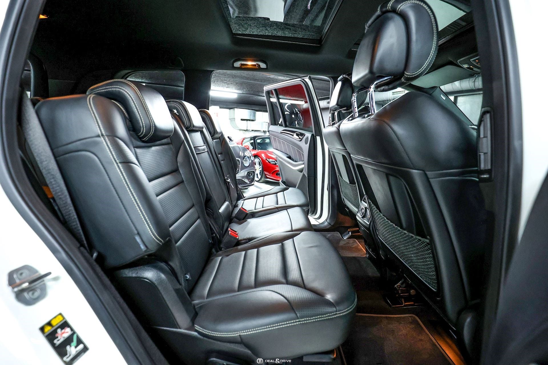 GLS 63 AMG V8 5.5 4MATIC 7 PLACES - DIAMOND WHITE METALLIC DESIGNO — photo 15/15