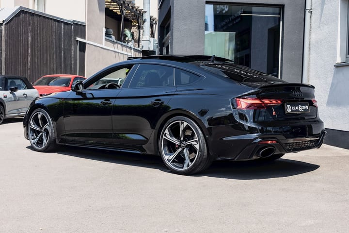 RS 5 SPORTBACK 2.9 TFSI QUATTRO TIPTRONIC – PACK DESIGN BLACK PLUS - MYTHOS BLACK METALLIC — photo 8/15