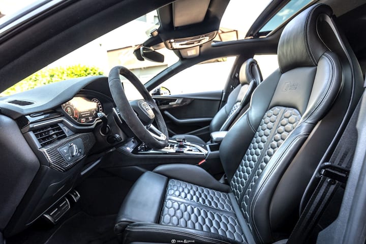 RS 5 SPORTBACK 2.9 TFSI QUATTRO TIPTRONIC – PACK DESIGN BLACK PLUS - MYTHOS BLACK METALLIC — photo 11/15