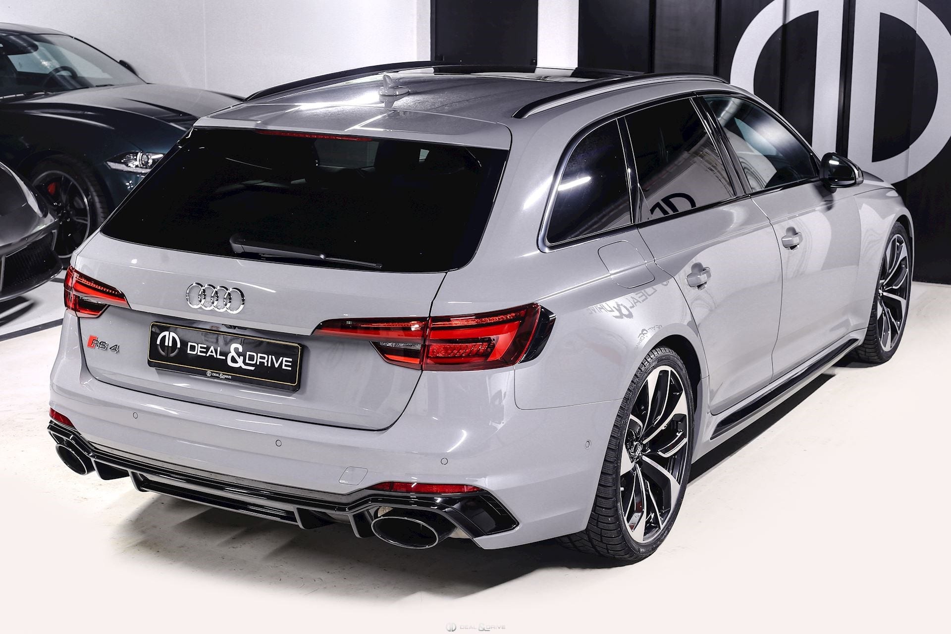 RS 4 AVANT 2.9 TFSI QUATTRO TIPTRONIC – PACK DYNAMIQUE (v/max 280 km/h) - NARDO GRAU — photo 1/15