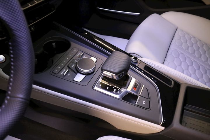 RS 4 AVANT 2.9 TFSI QUATTRO TIPTRONIC – PACK DYNAMIQUE (v/max 280 km/h) - NARDO GRAU — photo 15/15