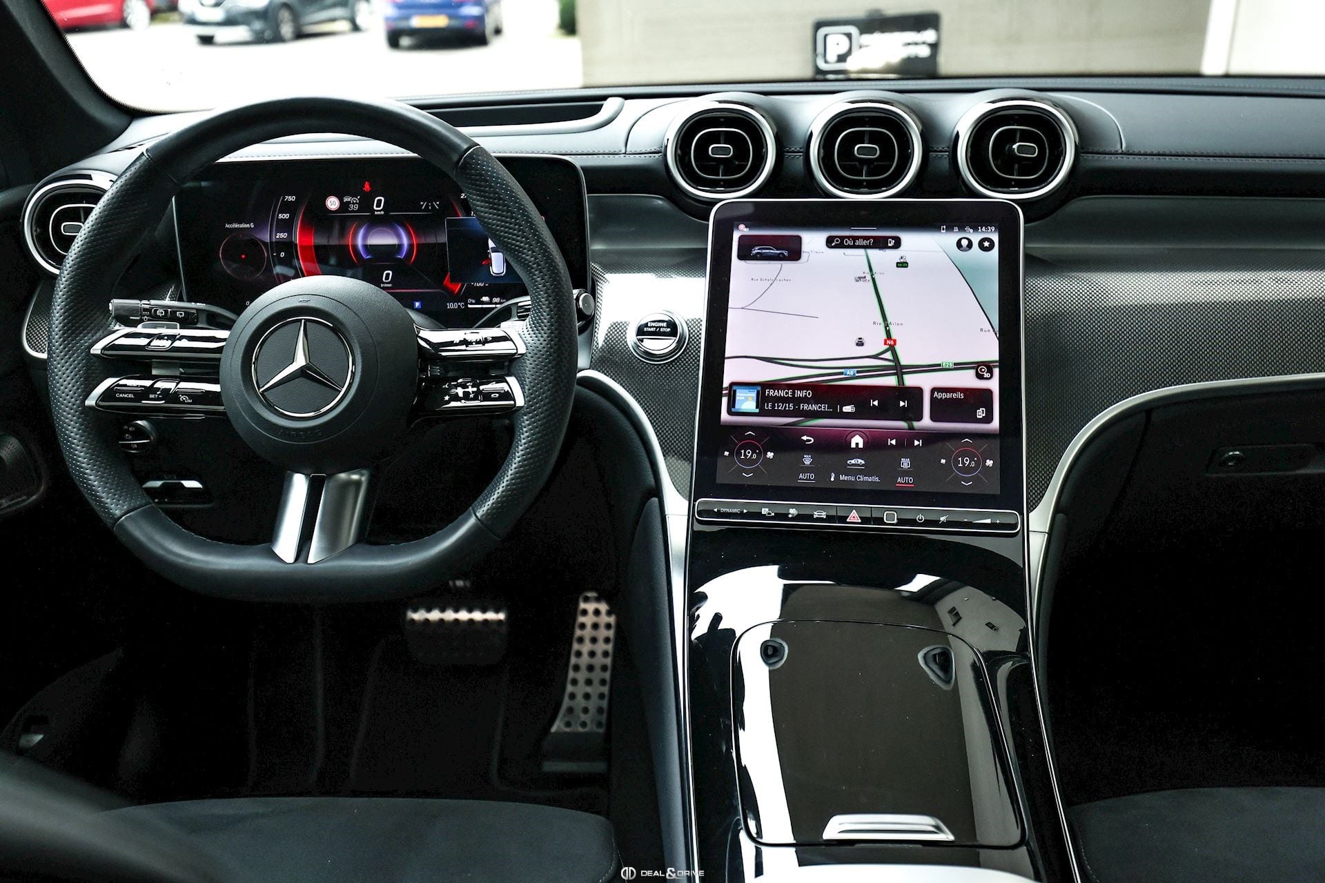 GLC 300 DE AMG LINE 4MATIC – PREMIUM PLUS PACKAGE — photo 13/15