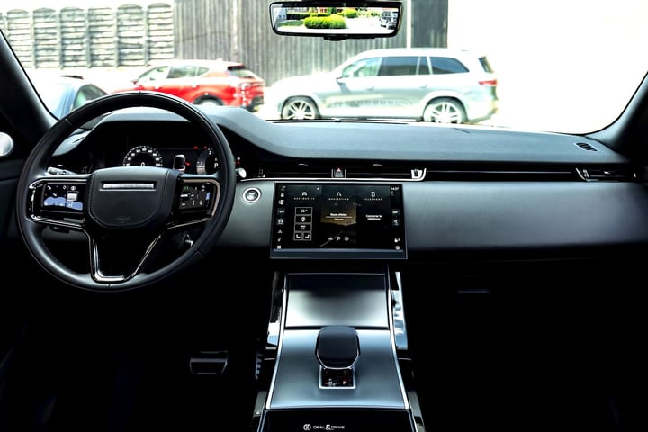 RANGE ROVER EVOQUE D200 MHEV HSE AWD - BLACK PACK — photo 15/15