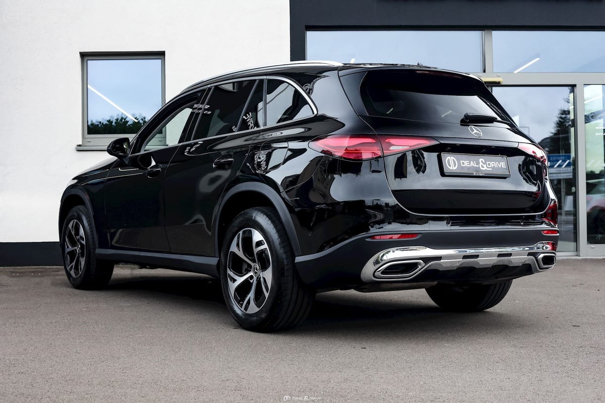 GLC 300 DE 4MATIC AVANTGARDE — photo 3/15
