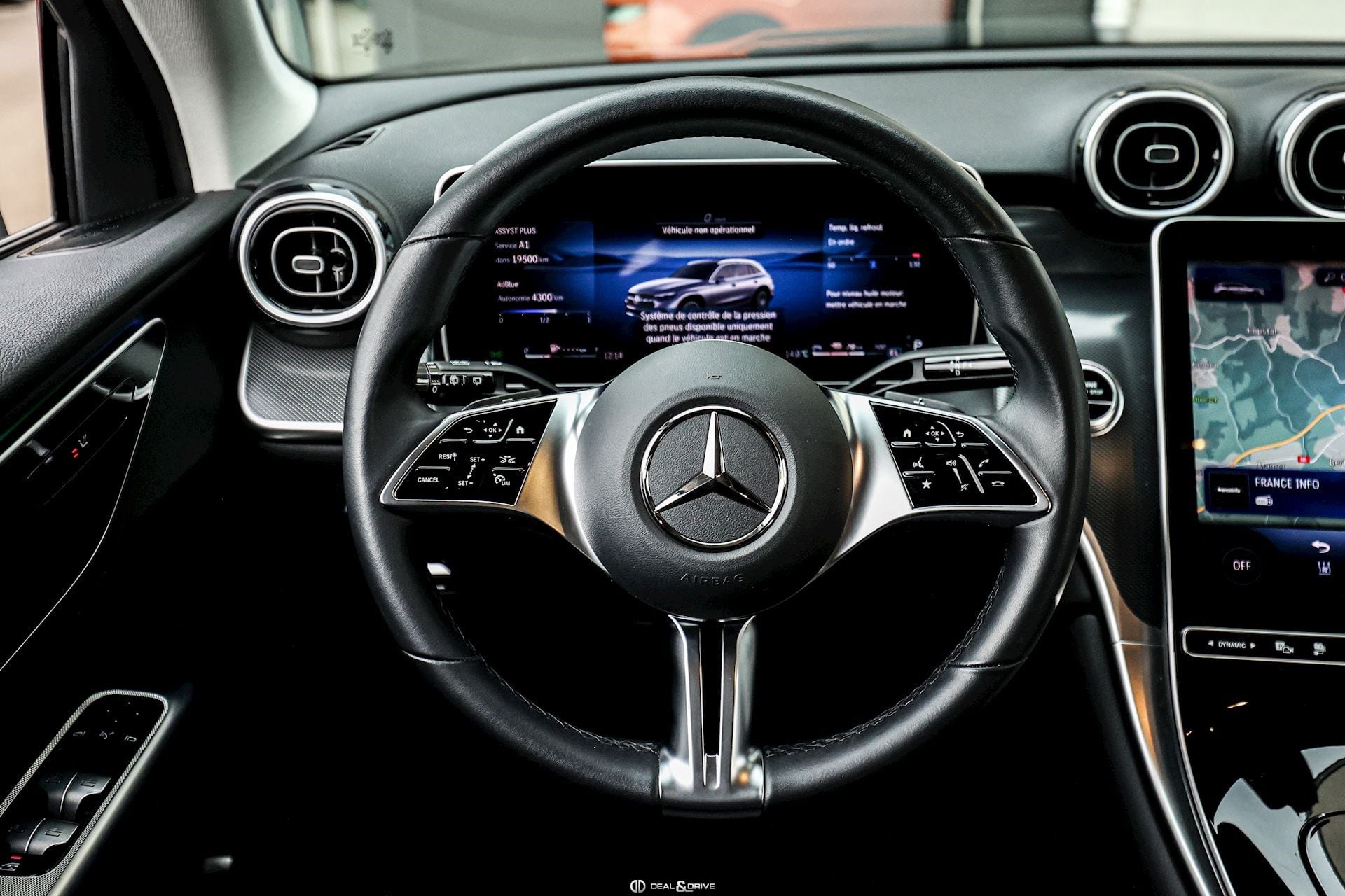 GLC 300 DE 4MATIC AVANTGARDE — photo 13/15