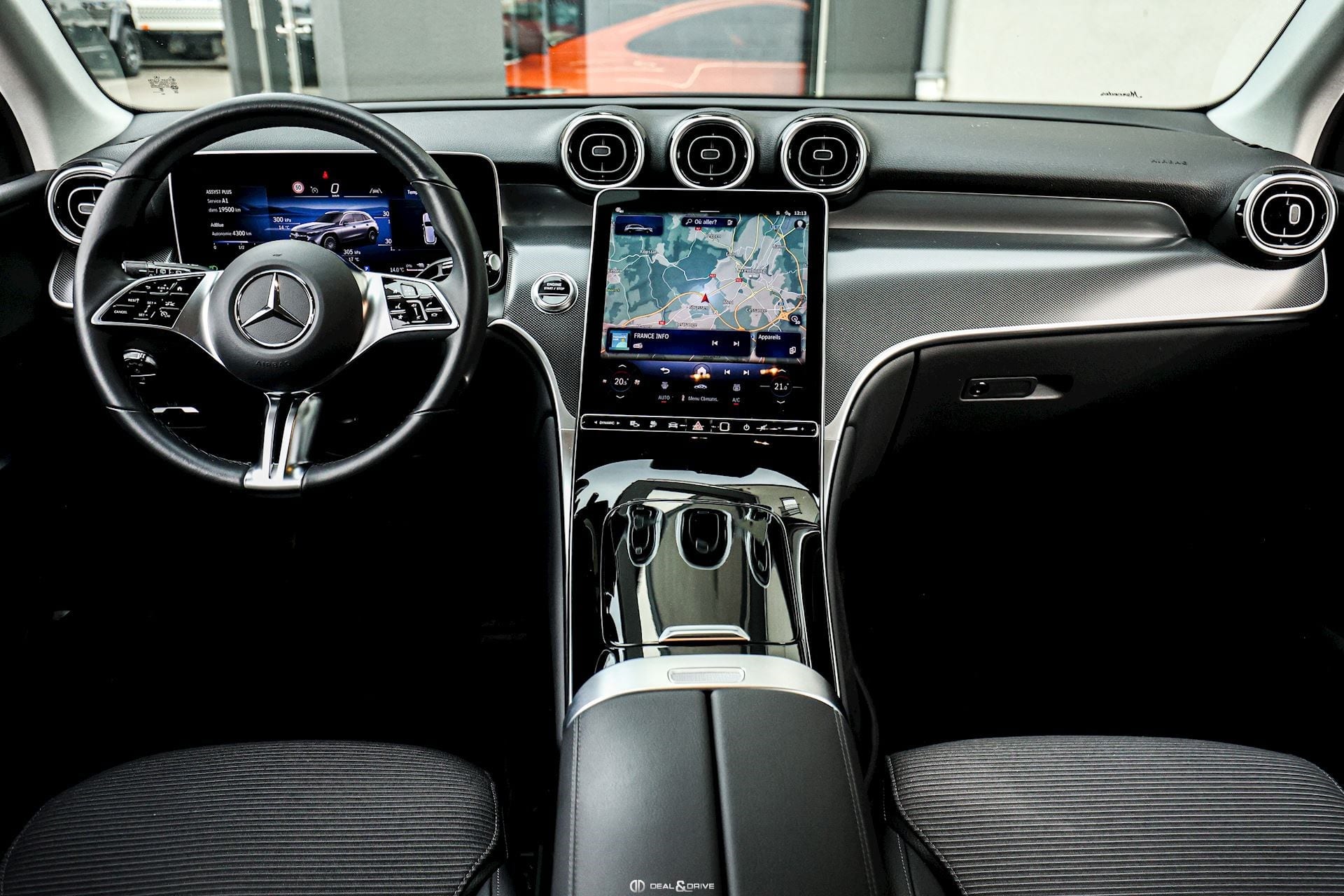 GLC 300 DE 4MATIC AVANTGARDE — photo 14/15