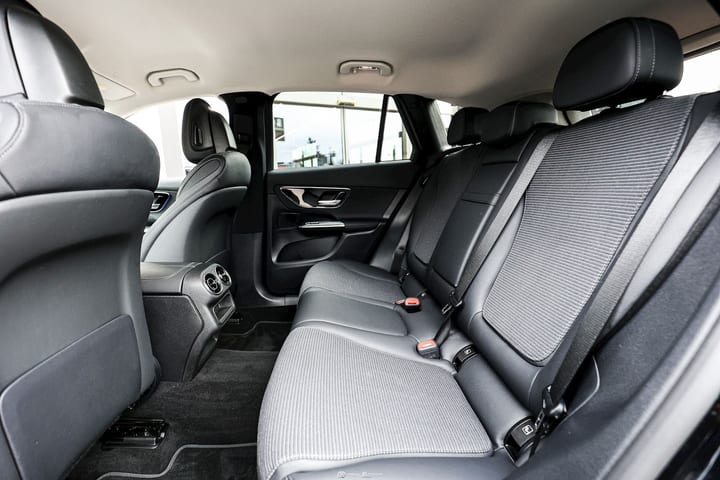 GLC 300 DE 4MATIC AVANTGARDE — photo 15/15