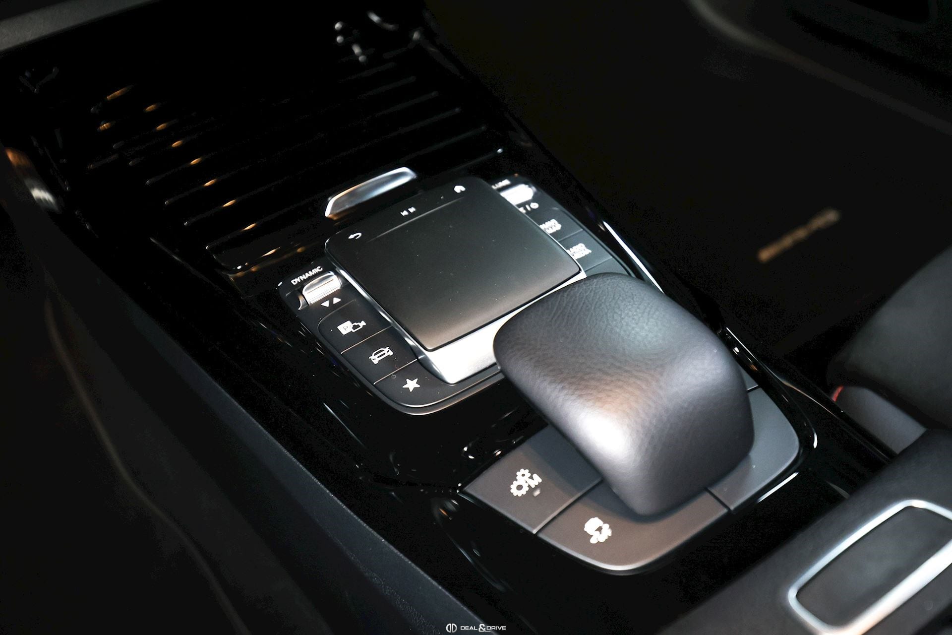 A 45 AMG 4MATIC PACK AERODYNAMIQUE - WARRANTY 12/2027 — photo 14/15