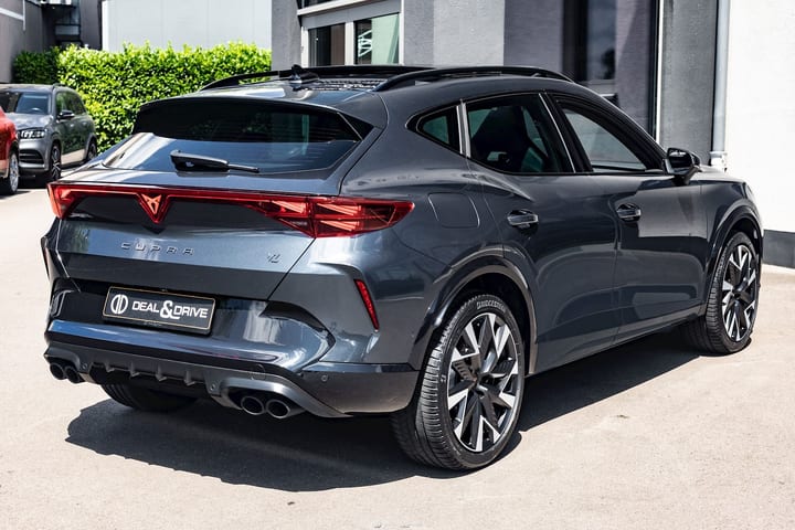 FORMENTOR VZ 2.0 TSI 333 DSG7 4DRIVE (FACELIFT) – PACK SKYLINE - MAGNETIC TECH — photo 8/15