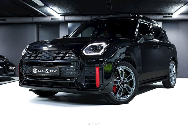 JOHN COOPER WORKS COUNTRYMAN ALL4 – PACK XL — photo 1/15
