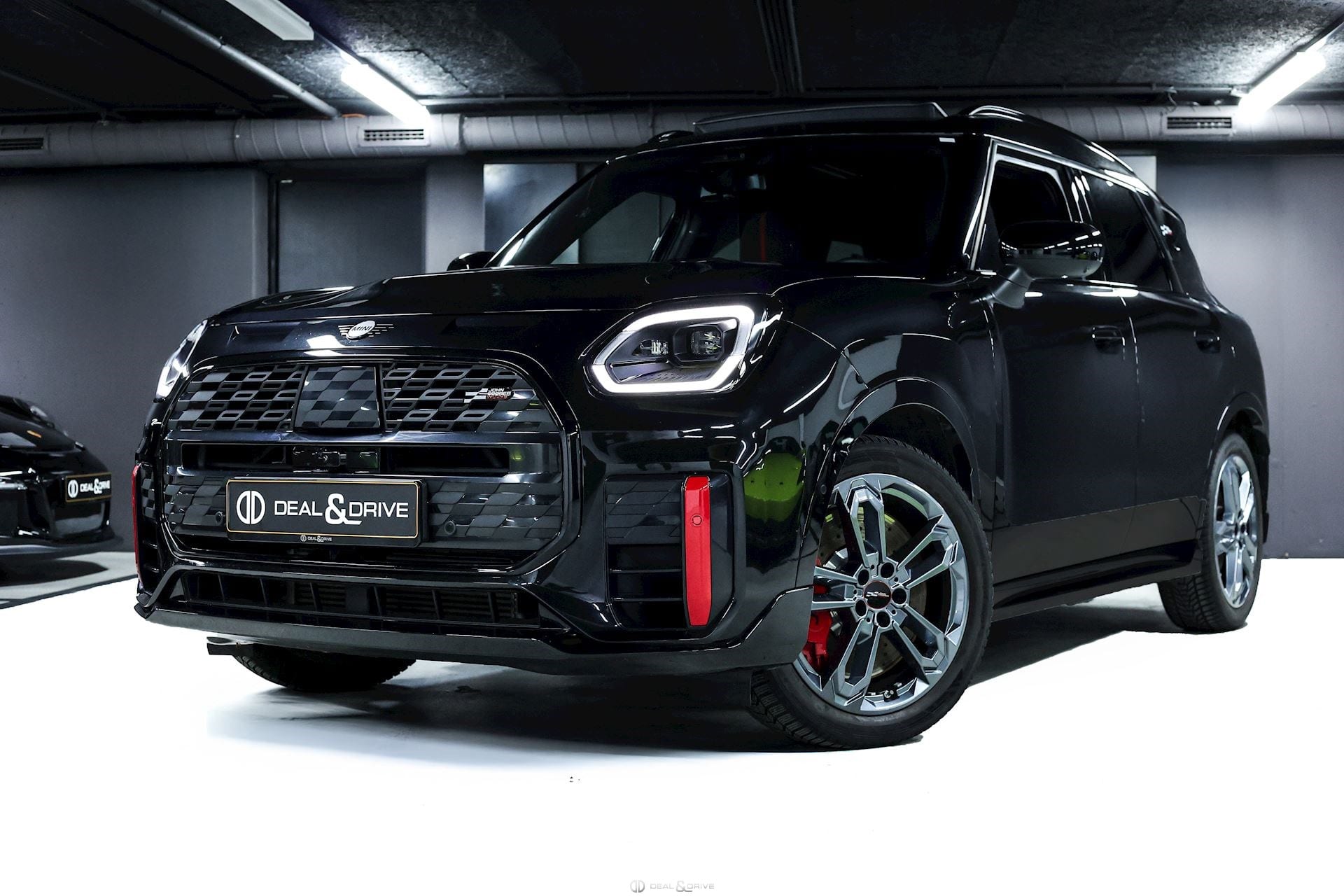 JOHN COOPER WORKS COUNTRYMAN ALL4 – PACK XL — photo 1/15