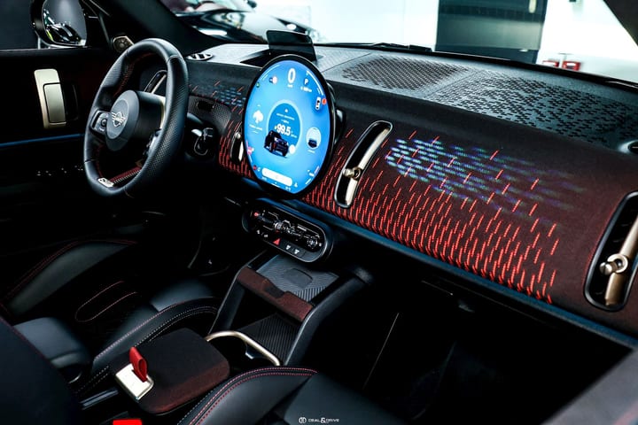 JOHN COOPER WORKS COUNTRYMAN ALL4 – PACK XL — photo 14/15
