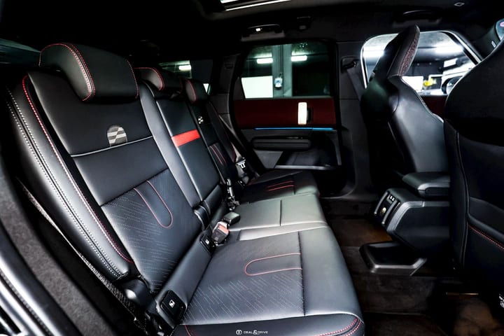 JOHN COOPER WORKS COUNTRYMAN ALL4 – PACK XL — photo 15/15