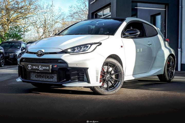 YARIS GR-FOUR 1.6 TURBO AUTO - PACK TRACK - FACELIFT — photo 1/15