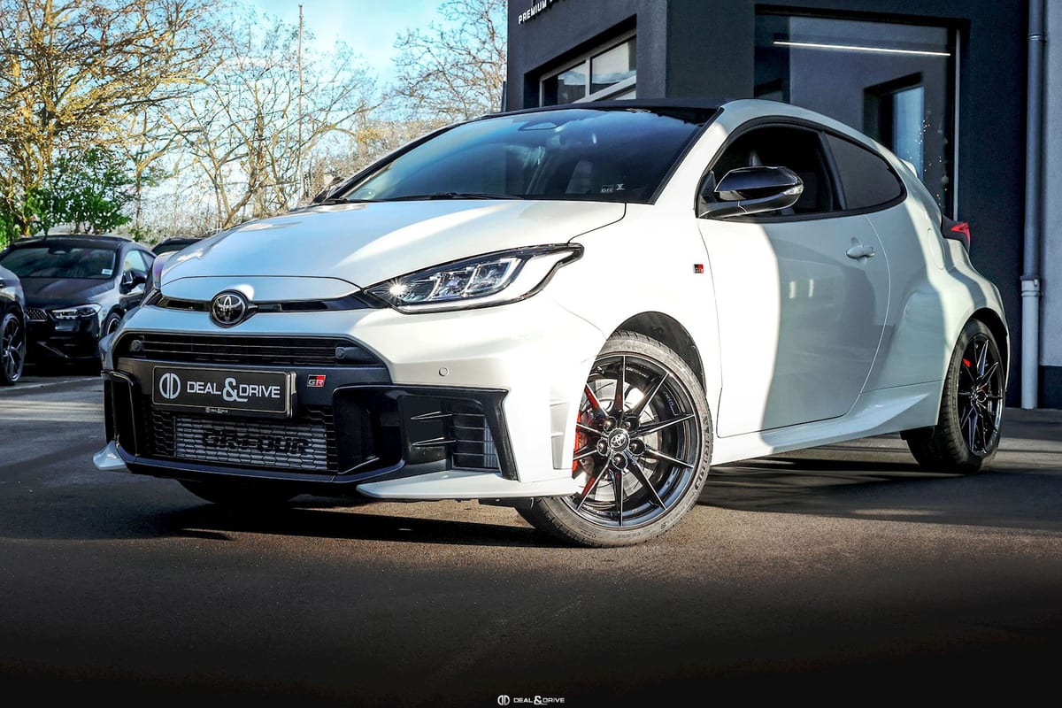 YARIS GR-FOUR 1.6 TURBO AUTO - PACK TRACK - FACELIFT — photo 1/15