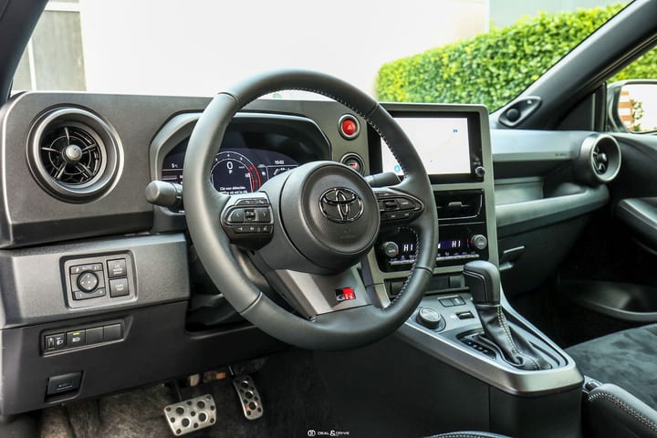 YARIS GR-FOUR 1.6 TURBO AUTO - PACK TRACK - FACELIFT — photo 9/15