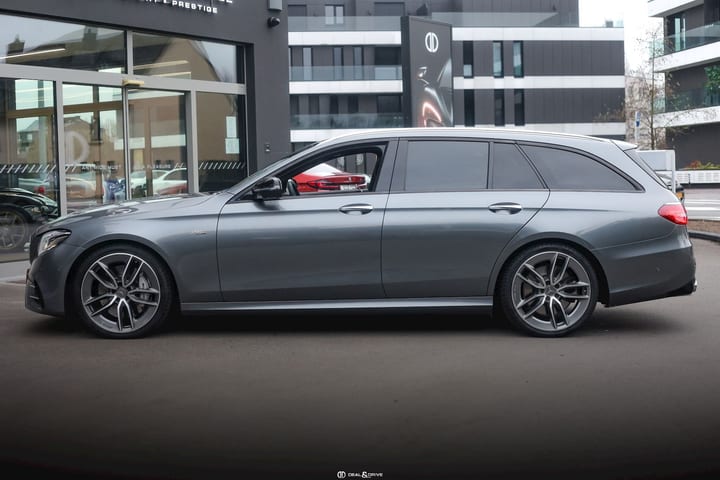 E 53 AMG T-MODELL 4MATIC+ — photo 2/15