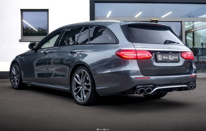 E 53 AMG T-MODELL 4MATIC+ — photo 3/15