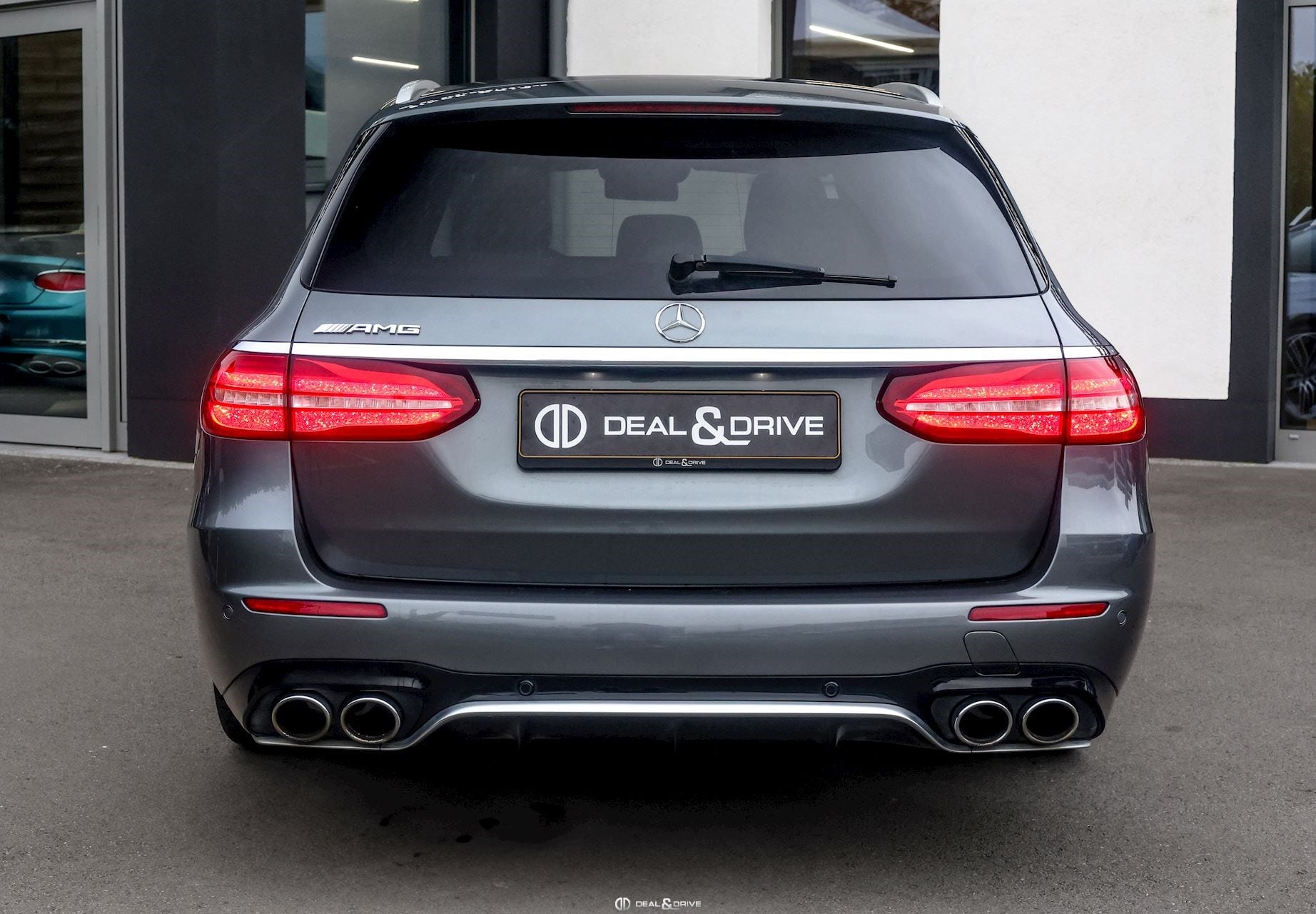 E 53 AMG T-MODELL 4MATIC+ — photo 4/15