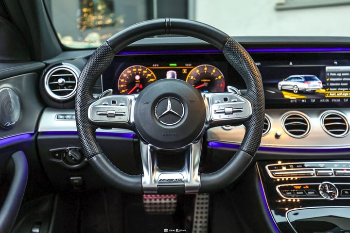 E 53 AMG T-MODELL 4MATIC+ — photo 14/15