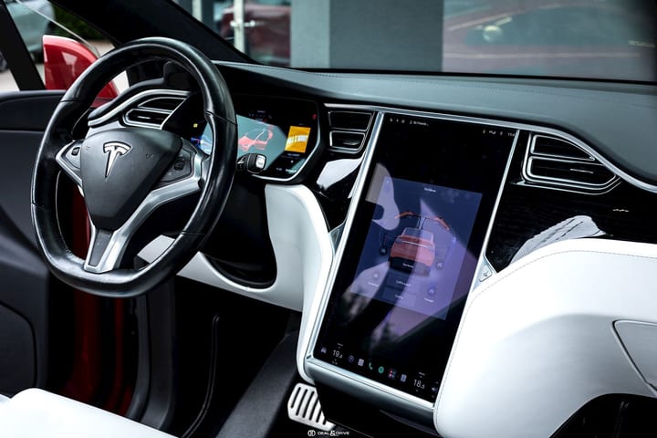MODEL X PERFORMANCE P100D LUDICROUS DUAL MOTOR AWD - 6-SEAT — photo 15/15