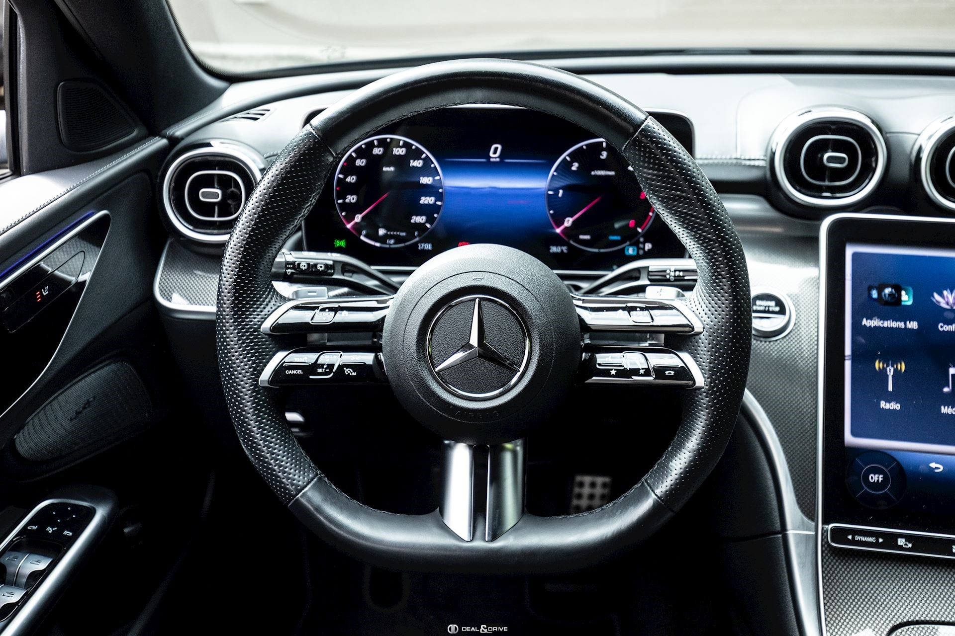 C 220 D T-MODELL PACK AMG-LINE – GRAPHITE GREY — photo 12/15