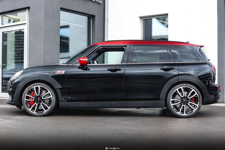 JOHN COOPER WORKS CLUBMAN ALL4 - MIDNIGHT BLACK II — photo 2/15
