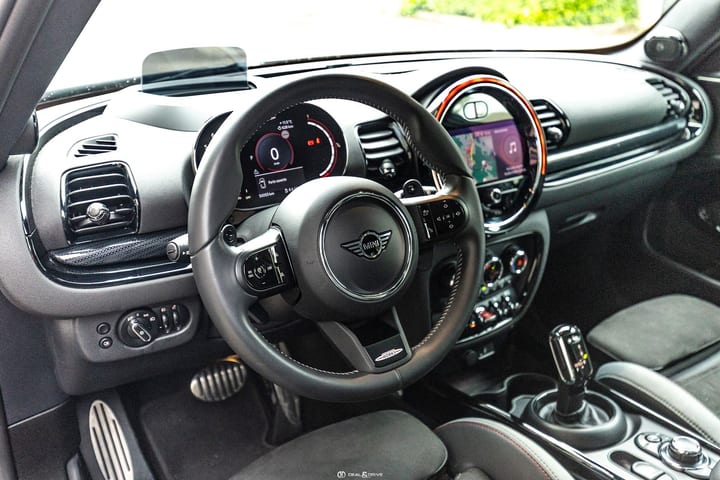 JOHN COOPER WORKS CLUBMAN ALL4 - MIDNIGHT BLACK II — photo 9/15