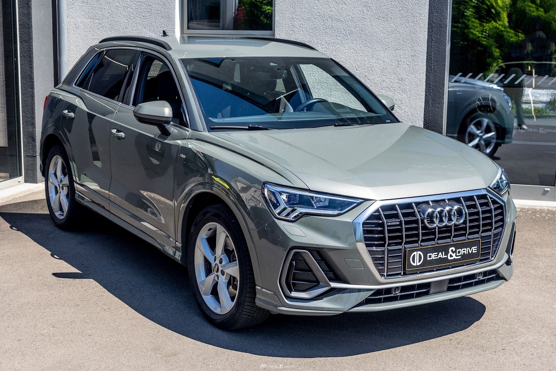 Q3 45 2.0 TFSI (245 CH) QUATTRO S-TRONIC S-LINE – CHRONOS GREY — photo 7/15