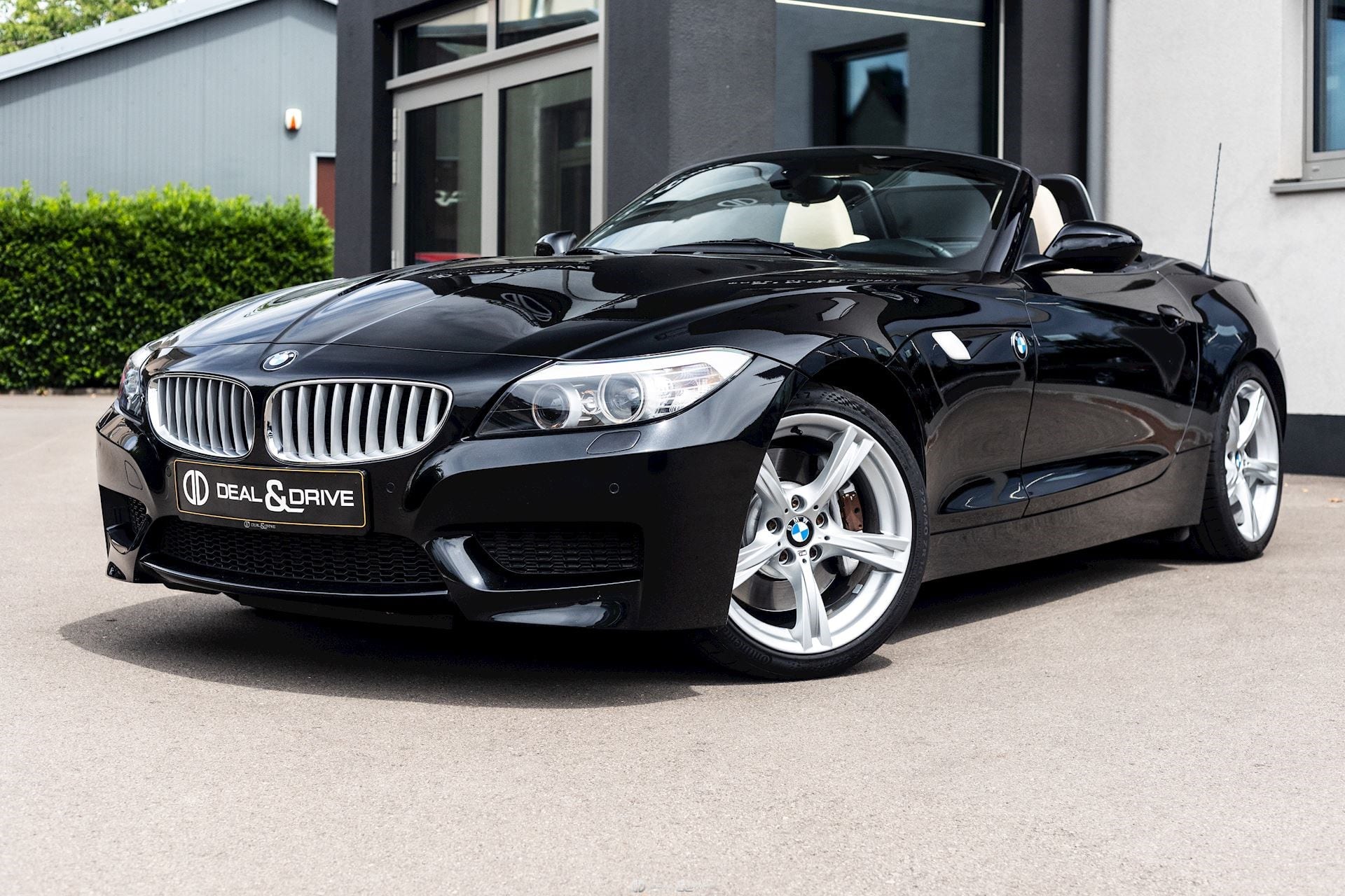 Z4 ROADSTER SDRIVE 35I AUTO - PACK M SPORT - BLACK SAPPHIRE METALLIC — photo 1/15