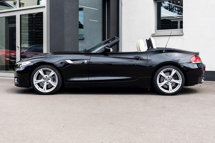 Z4 ROADSTER SDRIVE 35I AUTO - PACK M SPORT - BLACK SAPPHIRE METALLIC — photo 2/15