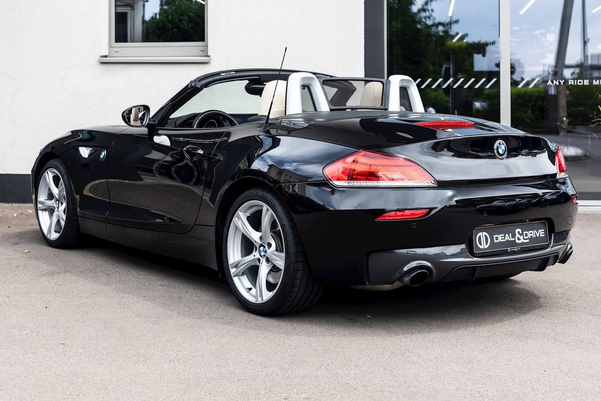 Z4 ROADSTER SDRIVE 35I AUTO - PACK M SPORT - BLACK SAPPHIRE METALLIC — photo 3/15