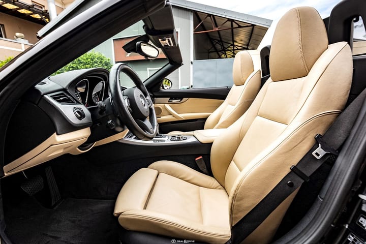 Z4 ROADSTER SDRIVE 35I AUTO - PACK M SPORT - BLACK SAPPHIRE METALLIC — photo 12/15