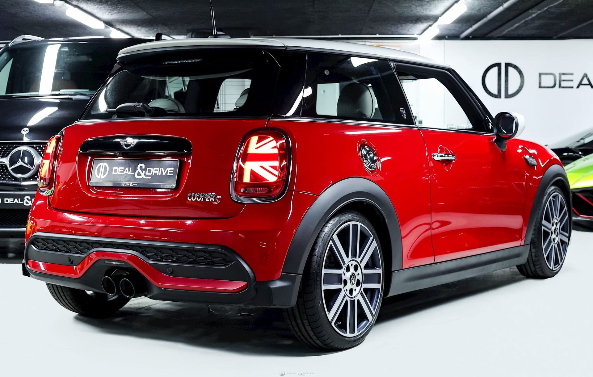 COOPER S 3 PORTES AUTO YOURS TRIM – CHILI RED — photo 7/15
