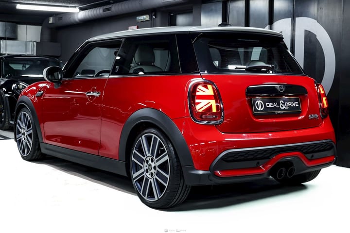 COOPER S 3 PORTES AUTO YOURS TRIM – CHILI RED — photo 8/15