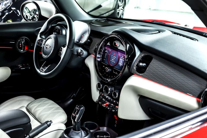 COOPER S 3 PORTES AUTO YOURS TRIM – CHILI RED — photo 13/15