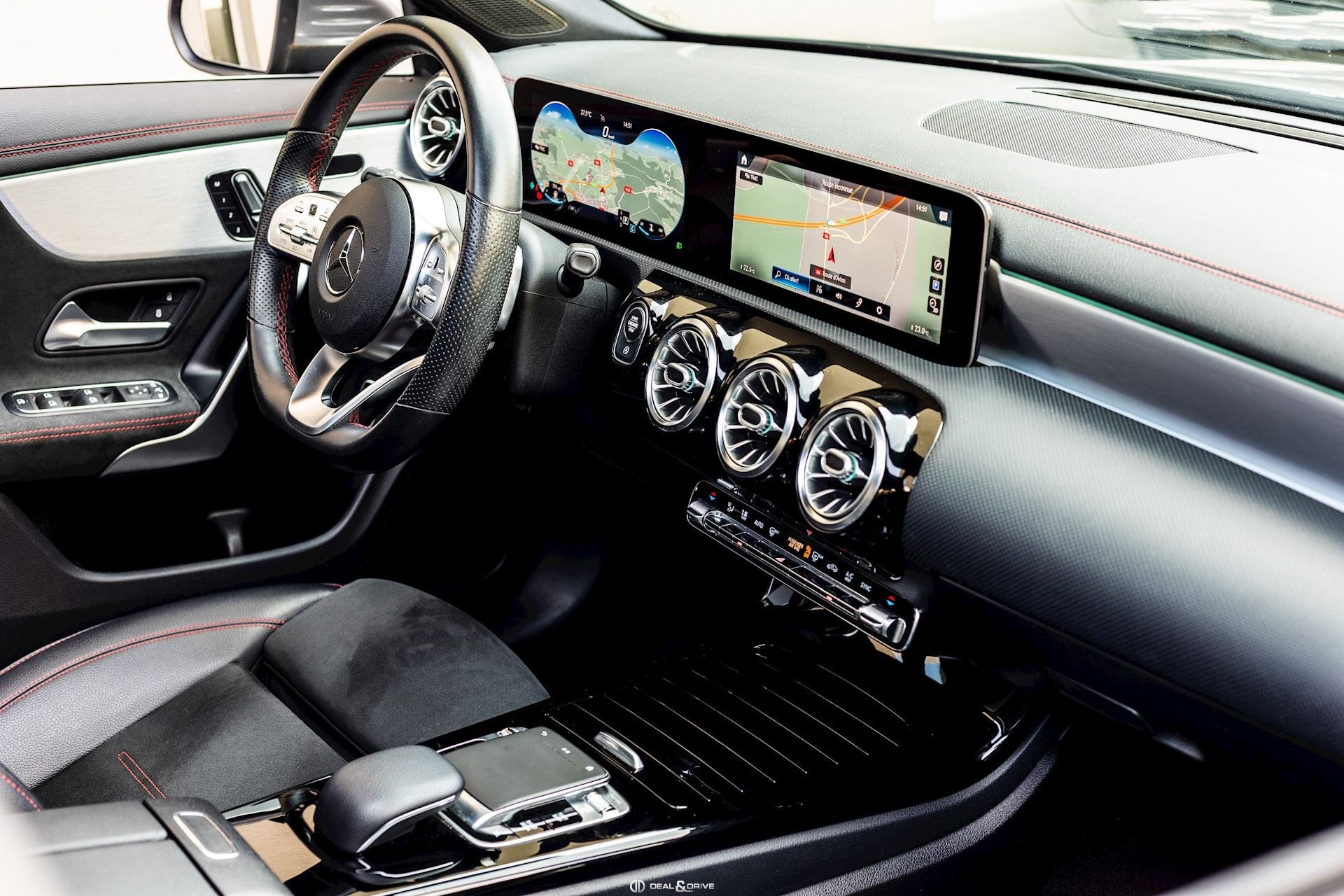 CLA 200 COUPE AMG-LINE – MOUNTAINGRAU METALLIC — photo 14/15