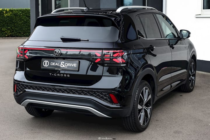 T-CROSS 1.5 TSI 150 DSG R-LINE — photo 7/15