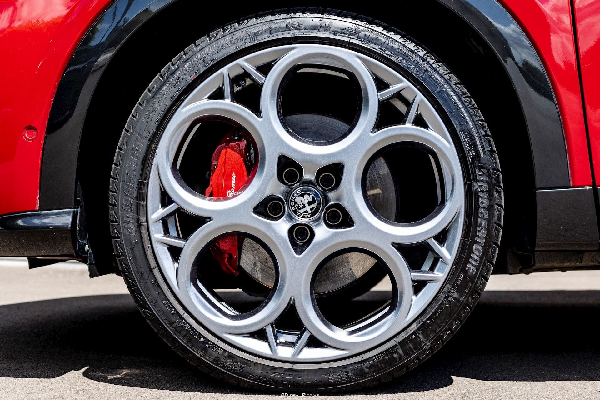 TONALE VELOCE 1.5 MILD-HYBRID TCT – ROSSO ALFA — photo 8/15