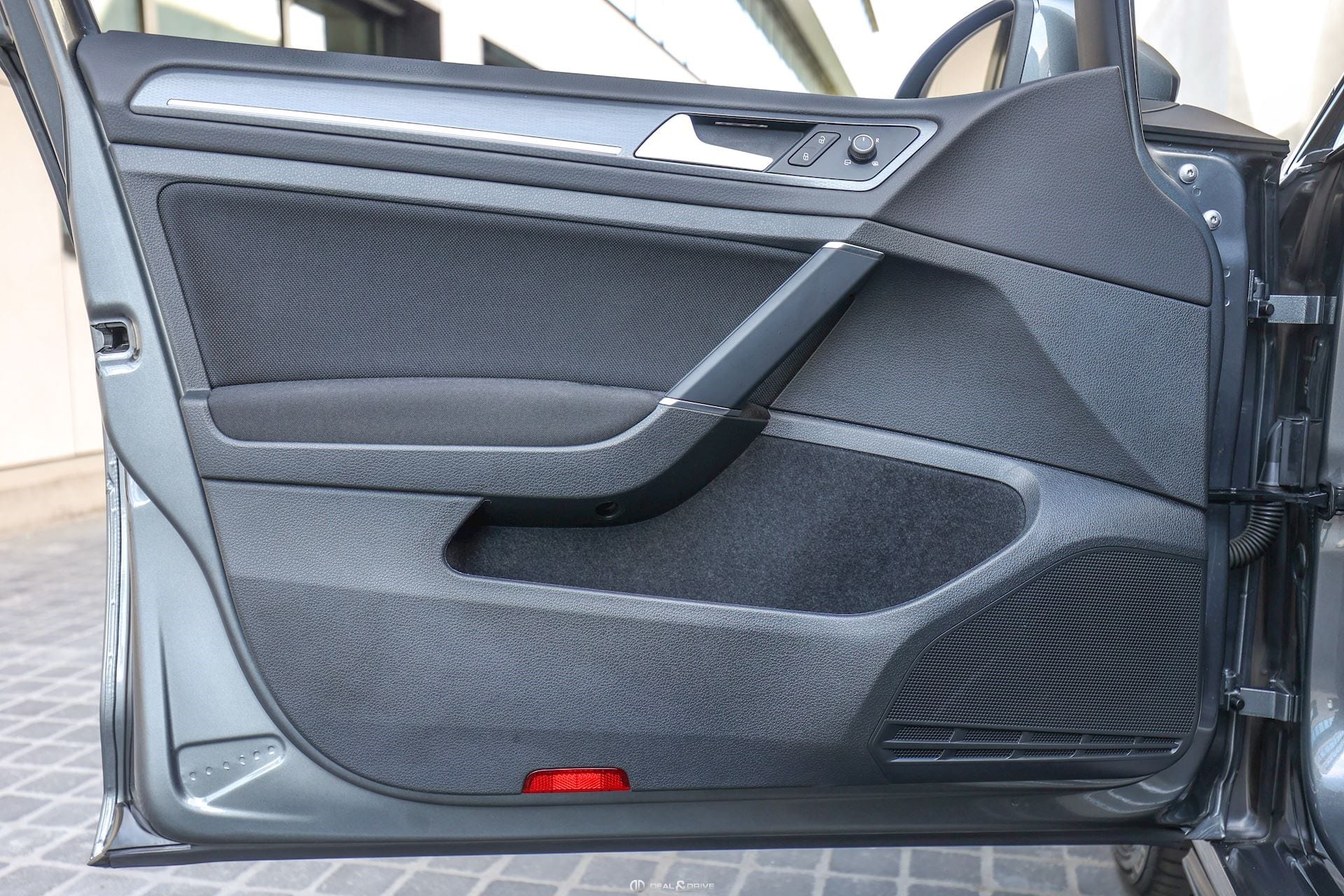 GOLF VII 2.0 TSI GTI PERFORMANCE DSG7 – PACK BUSINESS PREMIUM - INDIUMGRAU METALLIC — photo 8/15