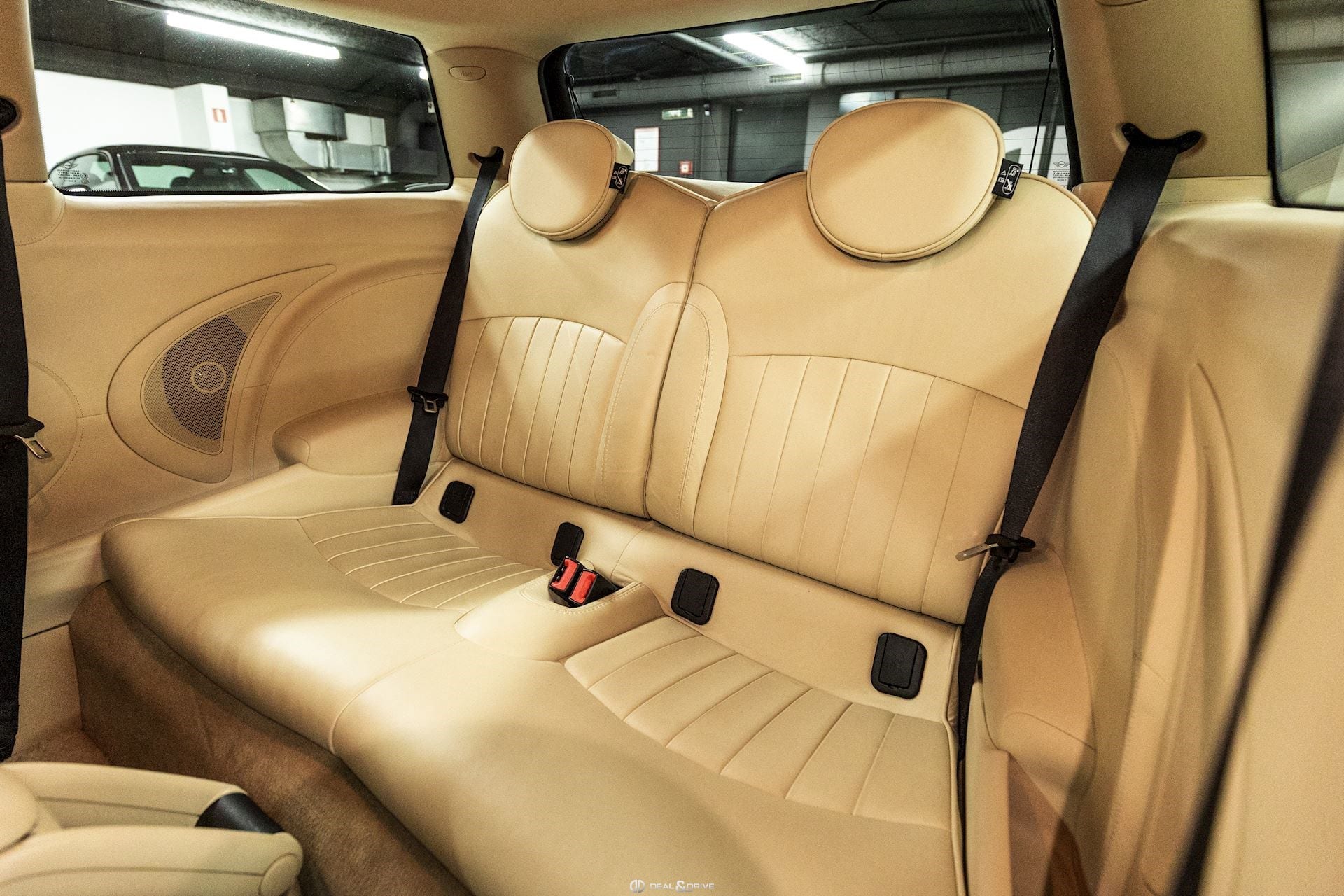COOPER S (R56) 3 PORTES AUTO GOODWOOD EDITION - 1 OF 1000 - BLACK DIAMOND METALLIC – IMMAT. FR — photo 11/15